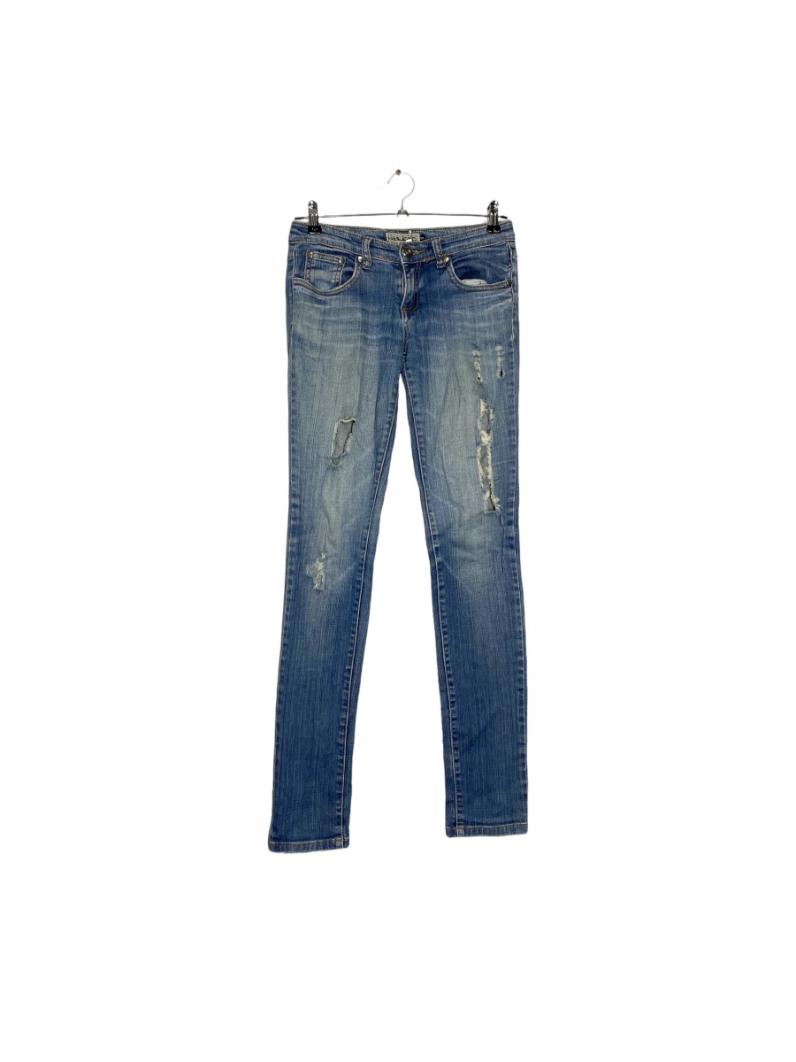 Wakee Denim Low Rise Ripped Jeans - Size 8 - The Re: Club