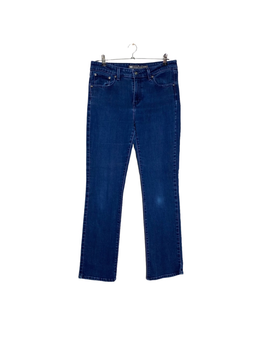 Levi's Demi Curve Straight Jeans - Size 12 - The Re: Club